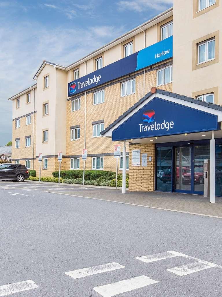 Travelodge Harlow Bagian luar foto